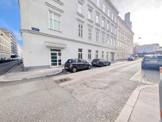 Comfortable Apartment in Lanstrasse Area BR4 - 2