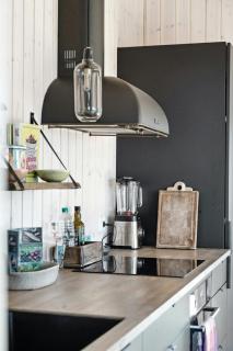 Modern Home With Sea View In Nordic Style - 5