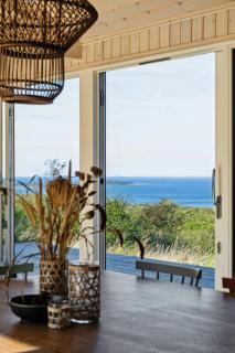 Modern Home With Sea View In Nordic Style - 3