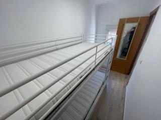 Piso en calle Álvarez de la Ribera 18 - 2