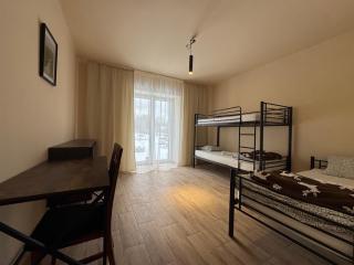 AMBER PENSJONAT LOTNISKO PARKINg - 1