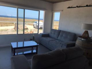 Beautiful brand new oceanfront house Hermosa casa a estrenar frente al mar - 2