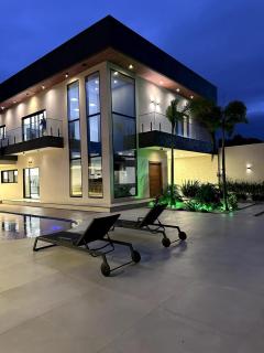 Casarão Guarapari - Setiba - Casa de Temporada Inteira Privativa para Grupos e Famílias - 3