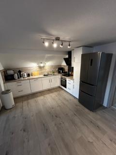 Schöne, Große Ferienwohnung - 3