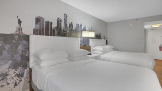 924 Double Queen Near MetLife & American Dream - 3