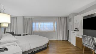 927 King Corner Near MetLife & American Dream - 9