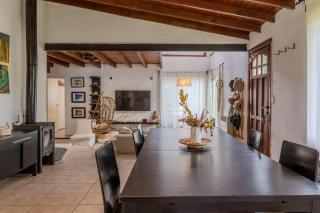 Ideal Casa de 2 Pisos Con Quincho Y Pileta - 9