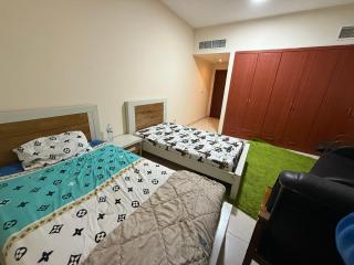 Cozy Room Rashdiya 1 Ajman - 2