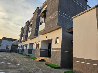 House 53 Apartment, Uyo - 7