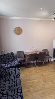 White House Apartments in Borjomi - 7