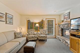 Evergreen Hill Condominiums - 9