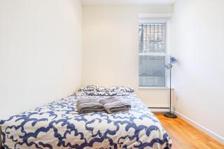 Centrally Located Central Park Apartments - 5