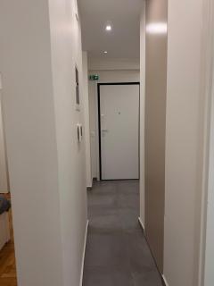 Core Stay Marousi Fully Renovated Studio - 1
