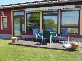 Holiday Home am See by Interhome - 0
