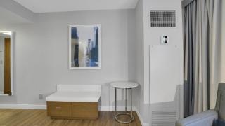 925 King Corner Near MetLife & American Dream - 3