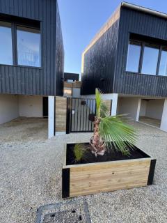 Lodges des Pontons - Cap Est - vue mer - 8