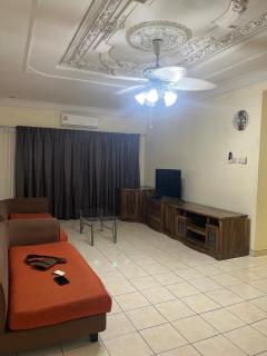 Sam- Marina Court - 3