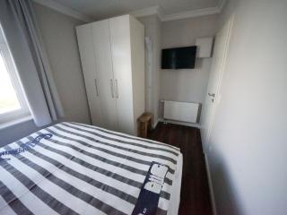 Apartment Schönes Appartement in Wenningstedt-Braderup - Sylt by Interhome - 5