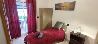 Central flat, top floor, 3 rooms and terrace - Bari - 1
