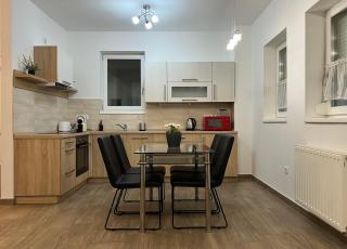 NMG APARTMAN - Megyeri tér 1A - 4