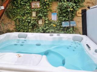 Holiday Home Wellness-Chalet by Interhome - 2