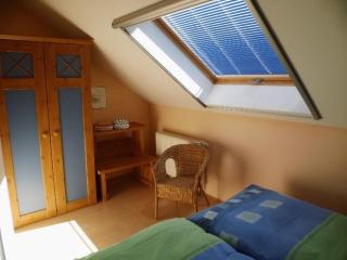 Apartment bisschen bunt by Interhome - 6