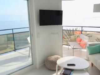 Apartment Schöne Ferienwohnung mit tollem Ausblick by Interhome - 0