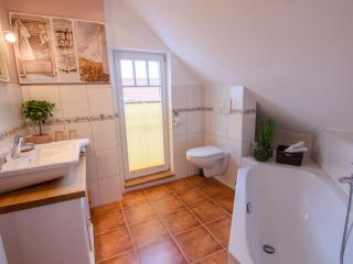 Apartment Appartement mit Terrasse by Interhome - 4