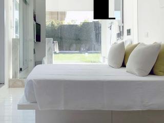 Holiday Home Elegante Villa am Strand- Jacuzzi und Garten by Interhome - 5