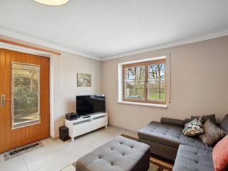 Apartment Home of Family by Interhome - 1