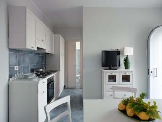 Apartment Flach violett by Interhome - 5