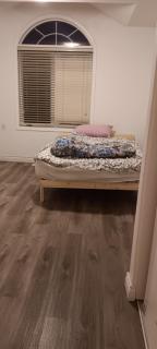 House near Toronto Pearson Airport - 1