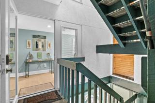 Seaside Beach House 101 - Holmes Beach - 2