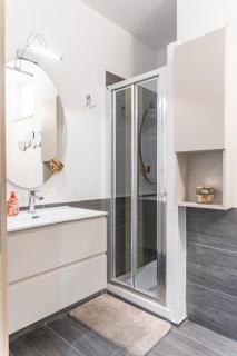 Apartment Loving Alassio - Eine hochmoderne Drei-Zimmer-Wohnung am Meer by Interhome - 5