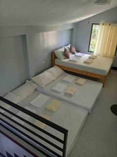 House with Pool up to 10 pax in Maribojoc, Bohol - 5