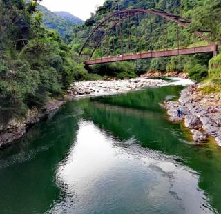 Very spacious house one block from the park - 0