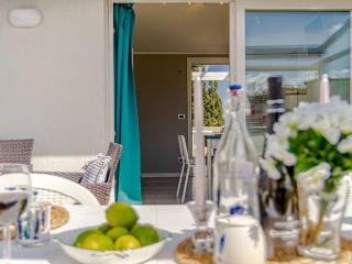 Apartment Naxos Loft Ferienwohnung mit Terrasse by Interhome - 2