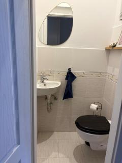 Cosy apt in vibrant area 2 metro stops from Prague's hisorical centre - 9