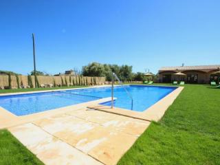 Apartment Charmantes Appartement in Campos mit Garten by Interhome - 0