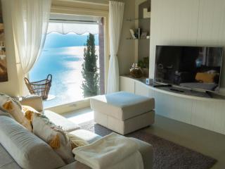 Apartment mit Terrasse by Interhome - 4