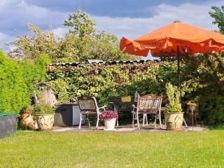 Apartment Schöne Ferienwohnung mit Garten und Grill by Interhome - 1