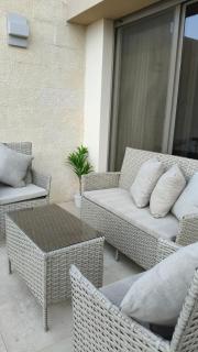 Al-Raha Luxury apartment - 6