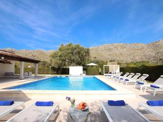 Holiday Home Beeindruckende große Villa in der Nähe von Cala San Vicente by Interhome - 6