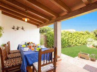 Holiday Home Villa Assumpció in Pollença mit Pool und Grill by Interhome - 1