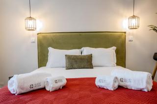 GuestReady - Charming Apartment with Patio - 4