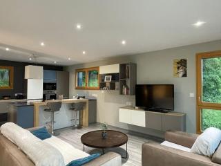 Apartment Das ruhige Les Grangettes mit Seeblick by Interhome - 7