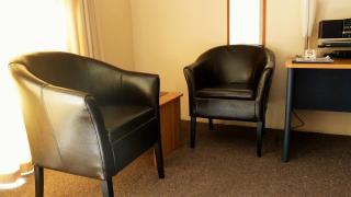 Tudor Lodge Motel - 4