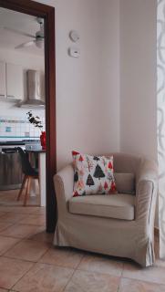 D'Amelio Sweet Home - 0