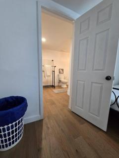 Private 2-Bedroom Minutes From Trent University - 2