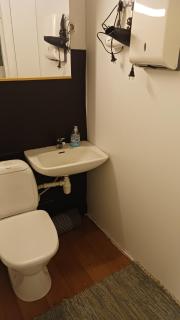 Cozy economy apartment for 4 at the shopping area - 3